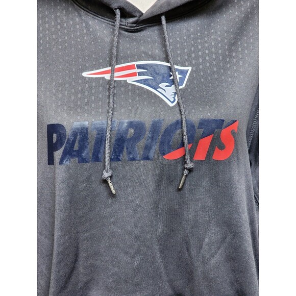 Patriots NFL Pullover Hoodie Size Medium Therma-Fit - Picture 2 of 8